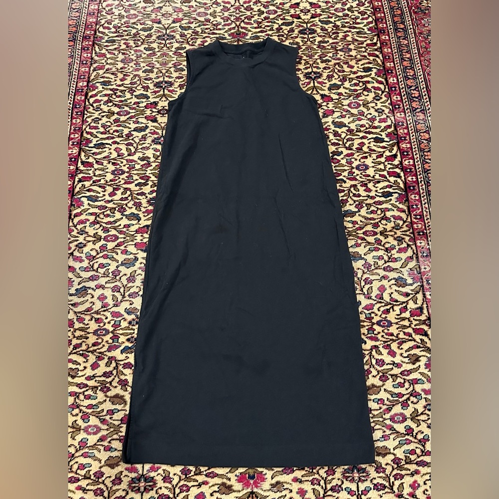 Everlane Weekend Dress